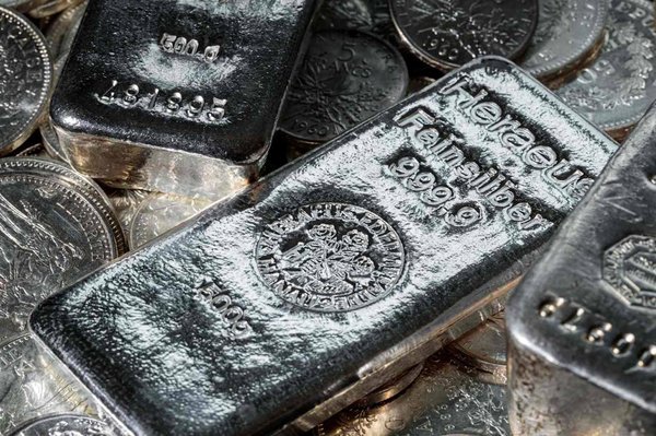 سقوط قیمت طلا، نقره و مس پس از ثبت رکوردهای تاریخی